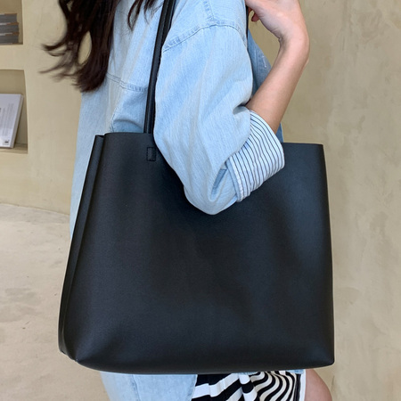 QTJ 软皮大容量斜挎包 多款可选