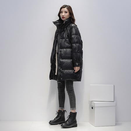 聚划算百亿补贴：YAYA 鸭鸭 DRV26B002O 女士中长款羽绒服