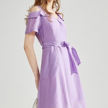 秋水伊人 19206AC021336 女士V领露肩款不规则连衣裙 *2件