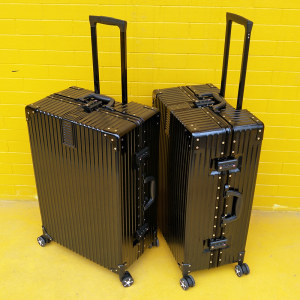 网红万向轮行拉杆箱