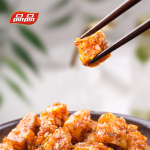 品品 牛板筋麻辣烧烤味 四川特产零食