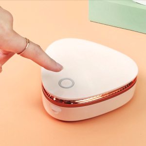 艾美特 空气净化器 臭氧除菌除异味 循环使用无耗材 159元包邮