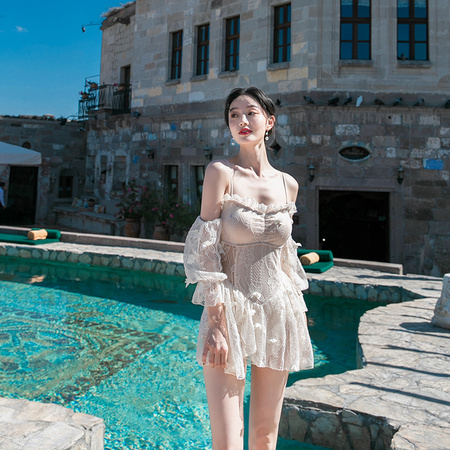 微风假日 W19116 女士连体裙式泳衣