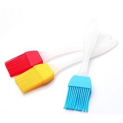 巧诺伊 经典款油刷 20.8*3.7cm 颜色随机