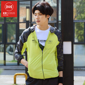 地球科学家 东丽 Gram Art克轻面料 男皮肤风衣 129元包邮