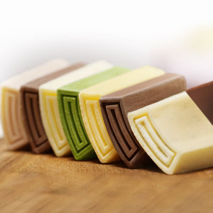 钟薛高 全家福系列冰淇淋雪糕 8种口味11片装