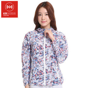 地球科学家 女 防风防晒防泼水 印花皮肤风衣 87.1元55盛典价